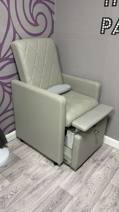 Педикюрное кресло