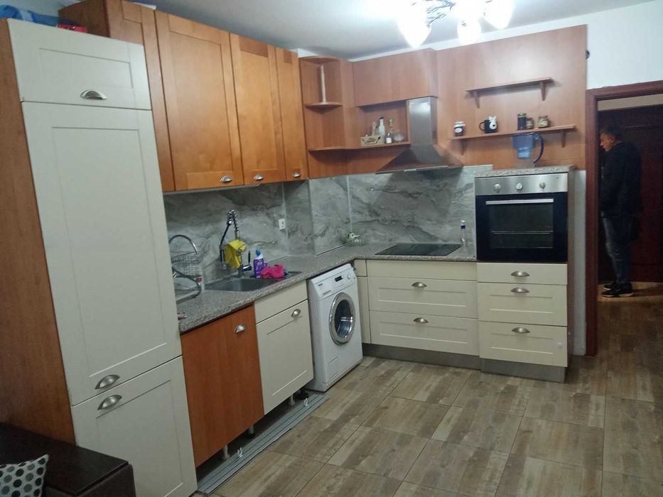 Дава се под наем Двустаен апартамент в Пловдив, Христо Смирненски - 60 кв.м за 382.5 € - Снимка #9