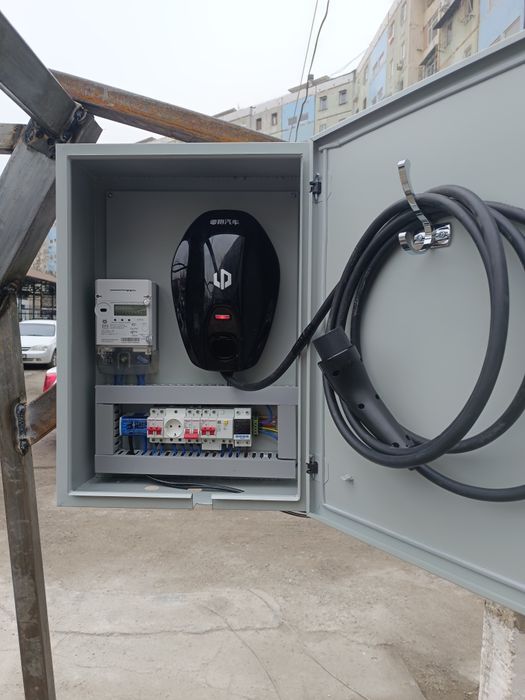 Установка зарядное устройство BYD