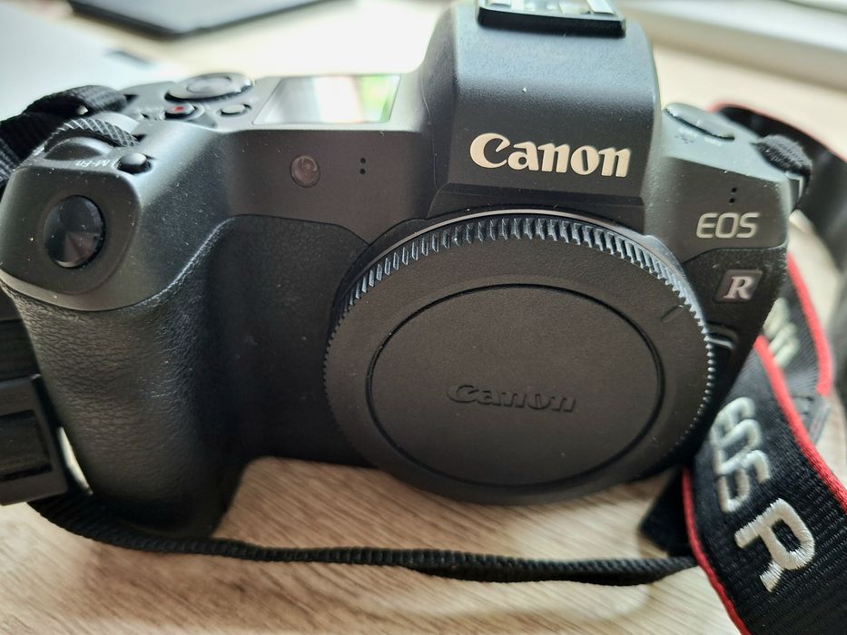 Фотокамера Canon EOS R EF50mm1.8, переходник EF-RF