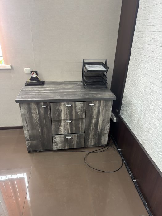 Продам офисную мебель