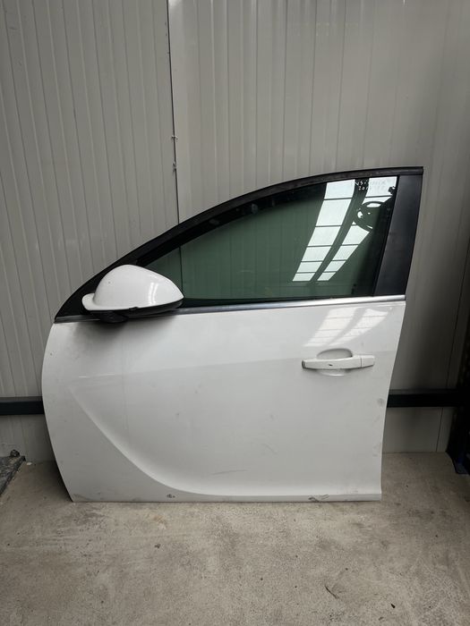 Ușa/Uși Opel Insignia 2013 stânga - dreapta fata - spate