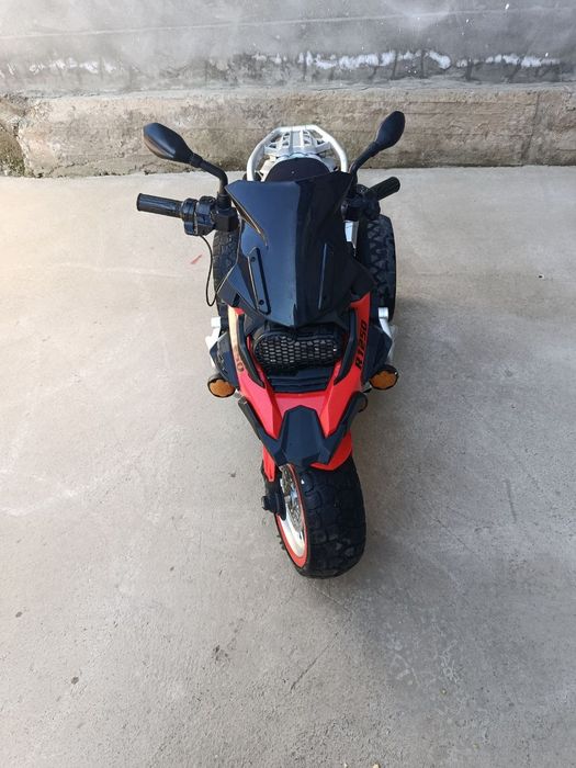 Detskiy Motosikl sotiladi