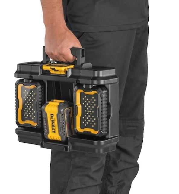 Фенер куфар Акумулаторен DEWALT DWST08061-1  , 4000 lm, 18V / 54V