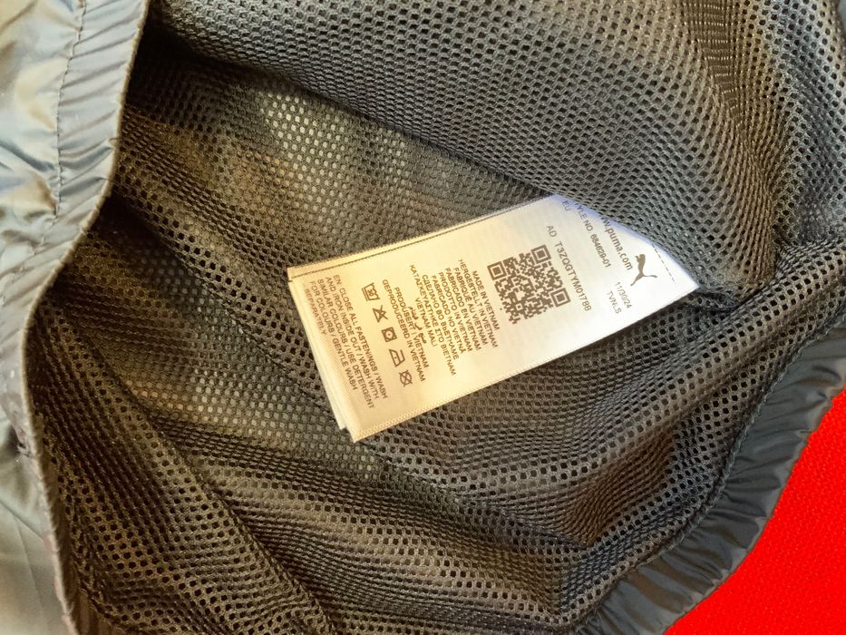 Puma-оригинално яке ветровка с-м