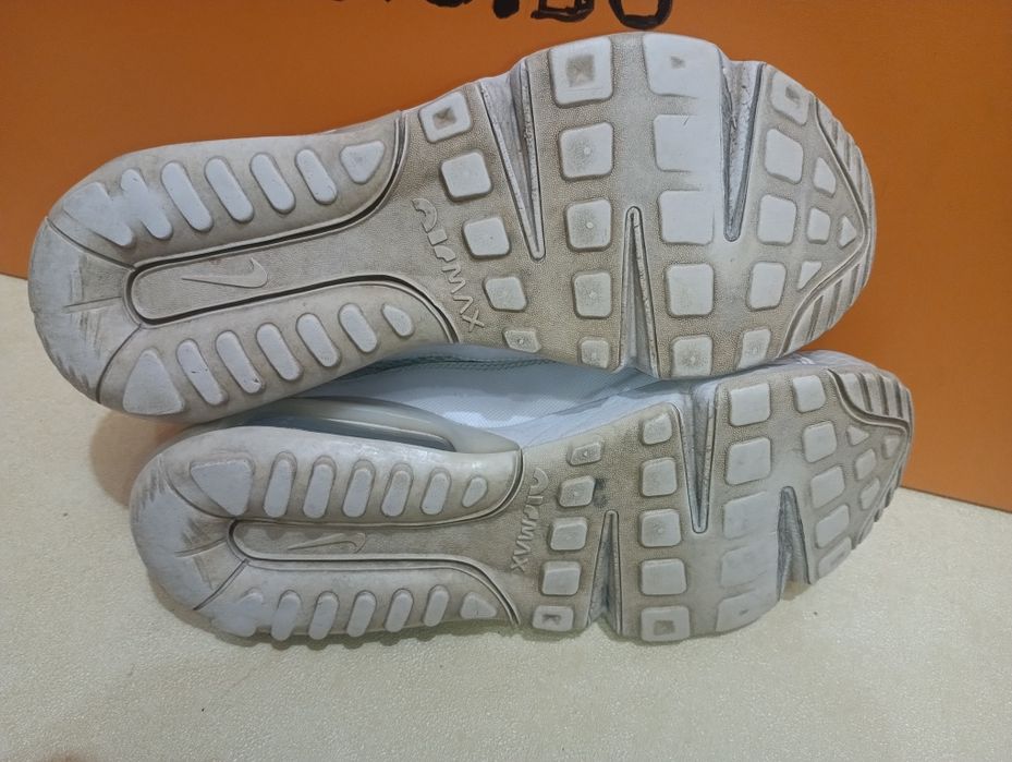 Nike Air Max 2090 N 36,5 - 32 лв