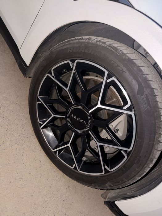 Zeekr 007, 2024, 2 ta Mator Sotiladi Srochni!