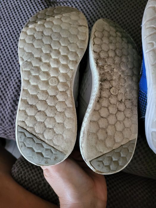 Маратонки 33-34 см.