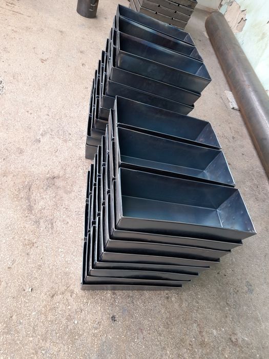 Producatori tavi  din inox AISI 304  cu sina