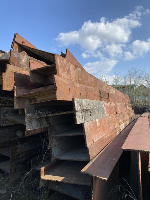 Балки и швеллера б/у металлопрокат