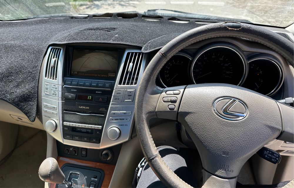 На части Lexus Rx300 3.0V6 ГАЗ 4х4 204кс камера отличен