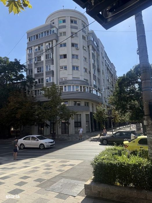 EXCLUSIV! Bulevardul Decebal | Bloc Reabilitat | Parcare Subterană ! — fotografia 1