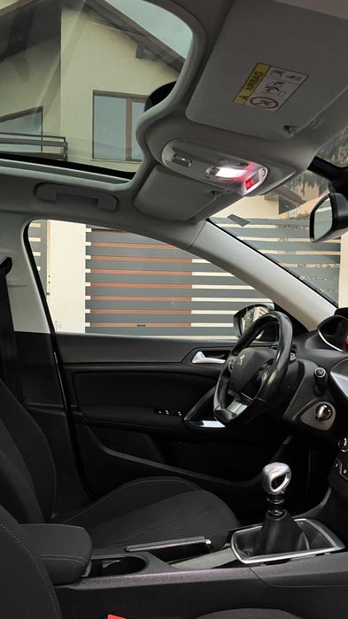 Peugeot 308 1.2 Benzina, 130 Cp ! An 2015, Euro 6 !