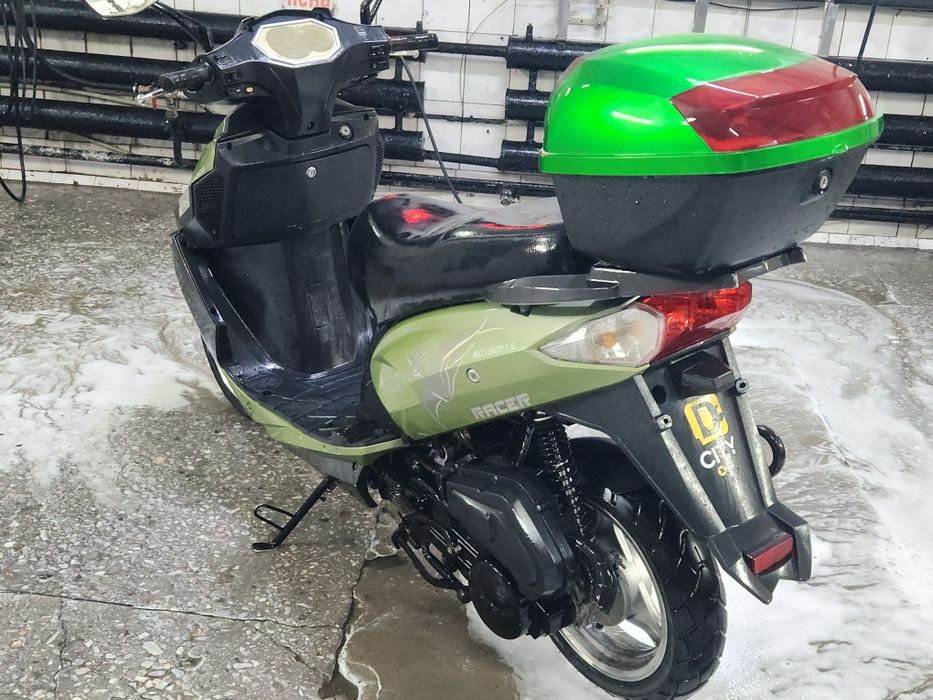 Продам или обмен на Айфон с 14 до 17