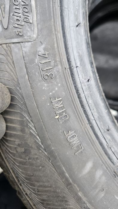 4бр гуми 205 55 16 семперит