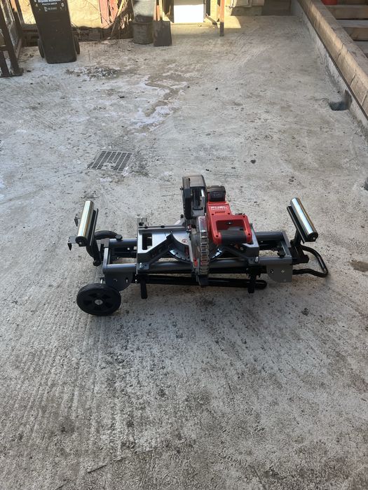 Fierastrau circular Milwaukee FMS190