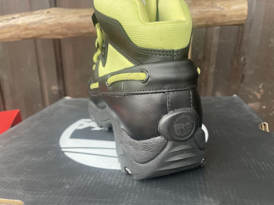 Timberland C61 Chukka Black Full Grain