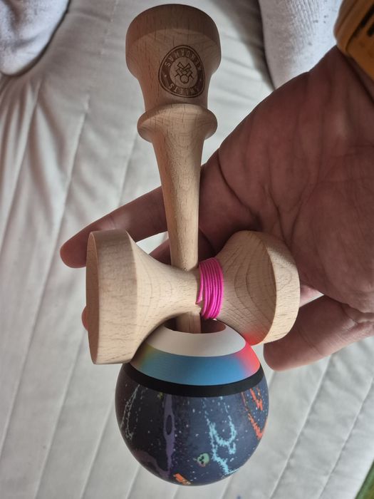 Kendama Sweets Cody Griz antiskid 2