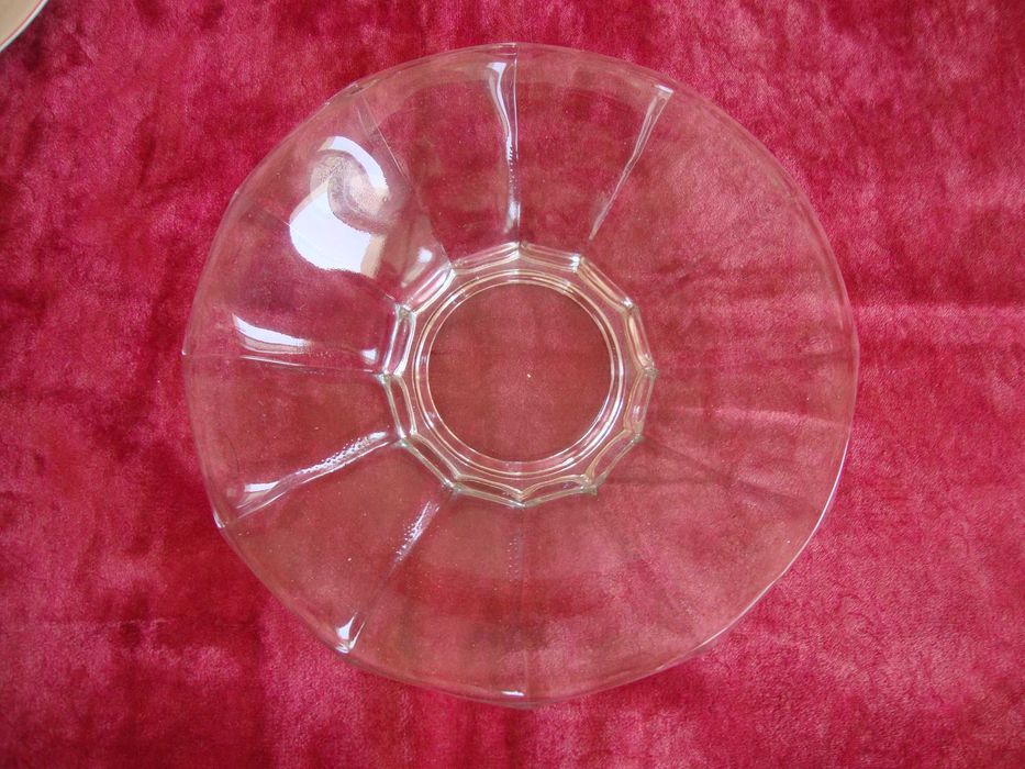 Кристална чиния прозрачна с три опции