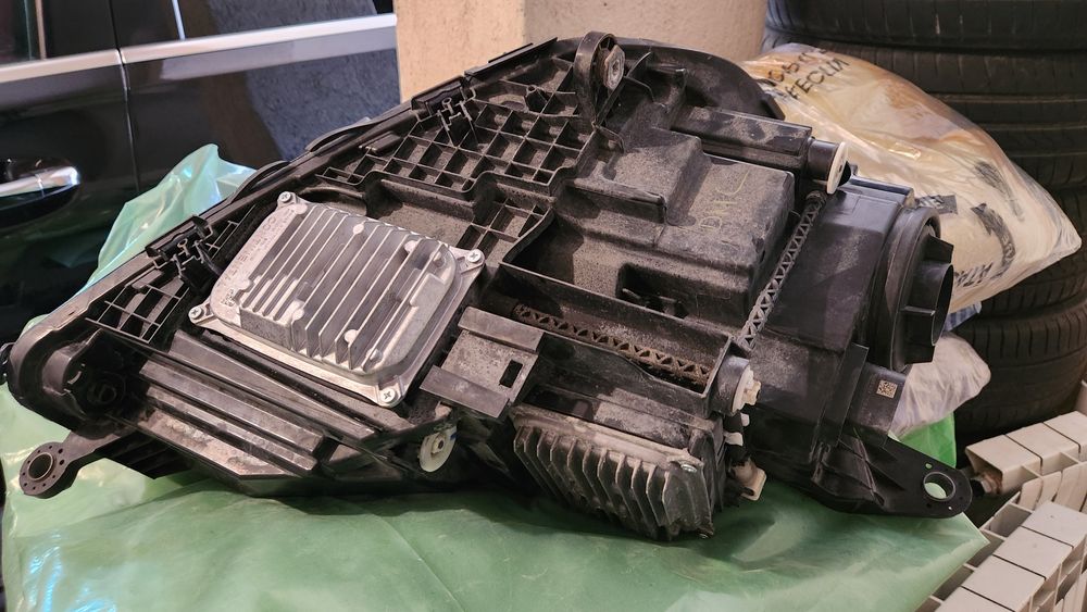 Faruri Far MultiBeam W167 GLE