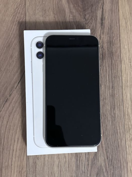 Продам iPhone 11 в новом состоянии!