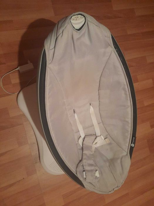 Vând legănut 4 Moms