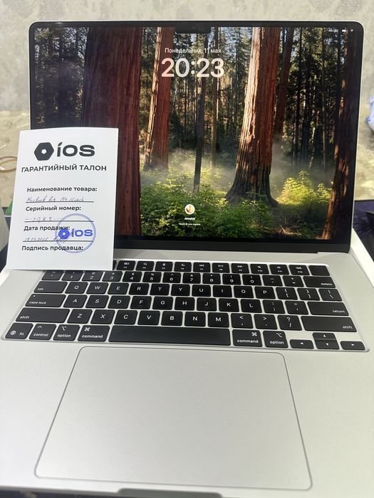 Macbook air m4 15inch silver