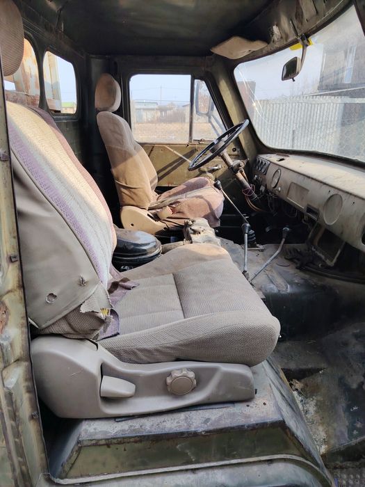 Продам УАЗ бортовой!