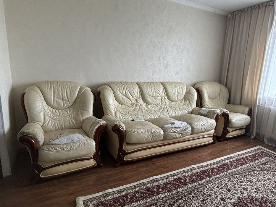 Диван с креслами БЕСПЛАТНО