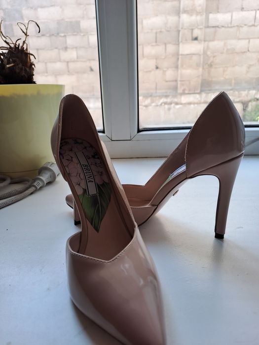 Туфли новые женские