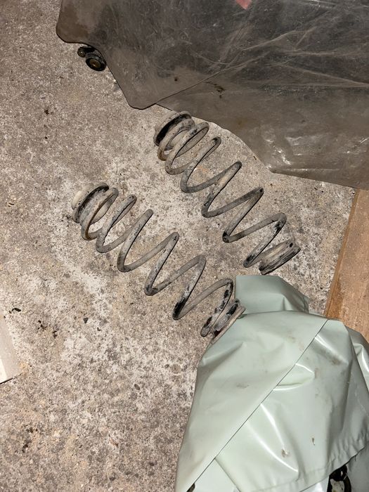 Останали части за пежо 307 фейс 1.6хди