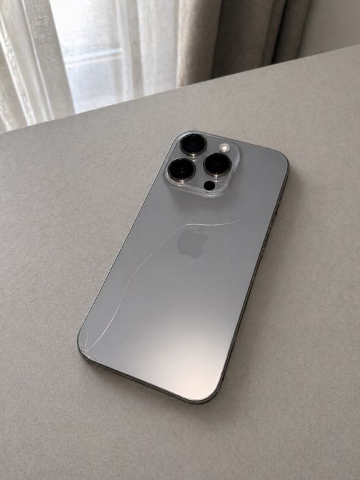 Iphone 15 pro Б/У