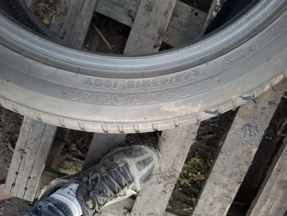 Vand 2 anvelope 245 45 18 firestone bune de vara dot 2022