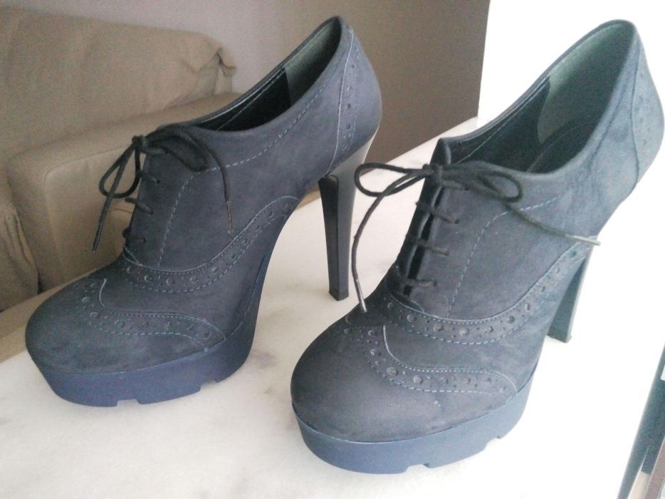 Pantofi dama deosebiti