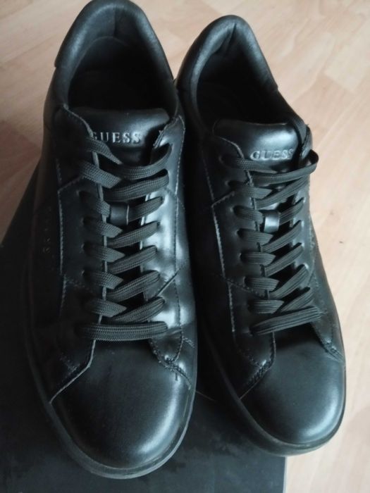 мъжки елегантни кожени обувки