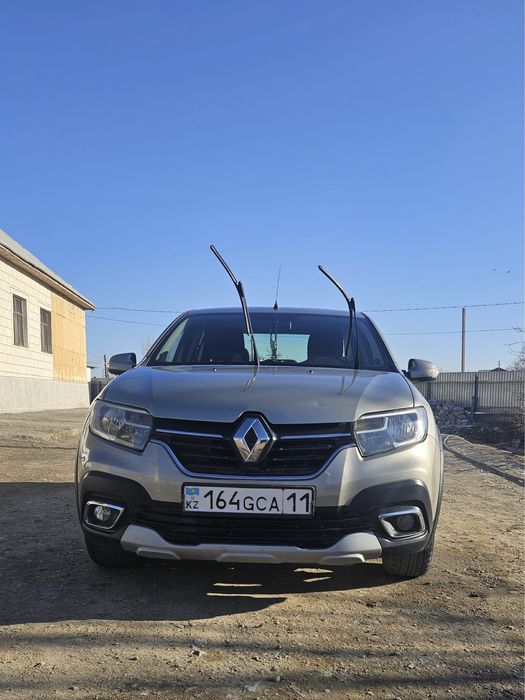 Рено машина сатылады