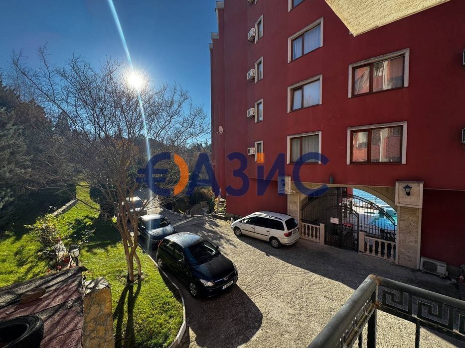 Апартамент с 2 спални в комплекс "Рич", Несебър, България, 98.3 кв. м.