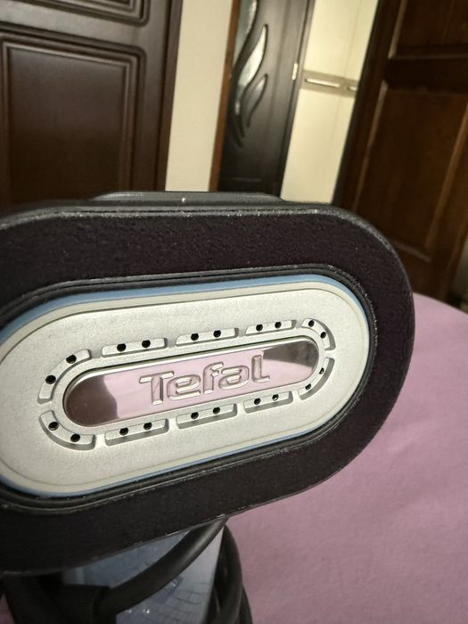 Aparat de calcat Tefal DT8755E0 Pure Force Perie cu Abur 3-in-1
