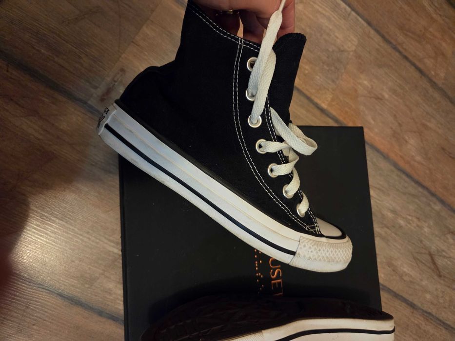 Teniși Converse 35