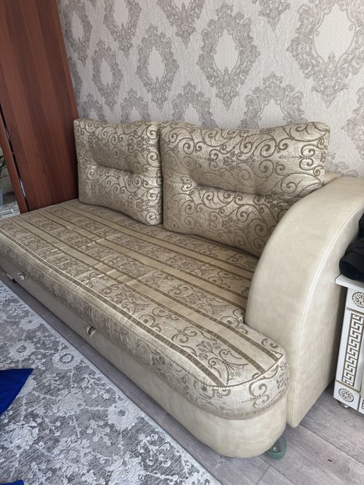 Продам диван. Отличного качества