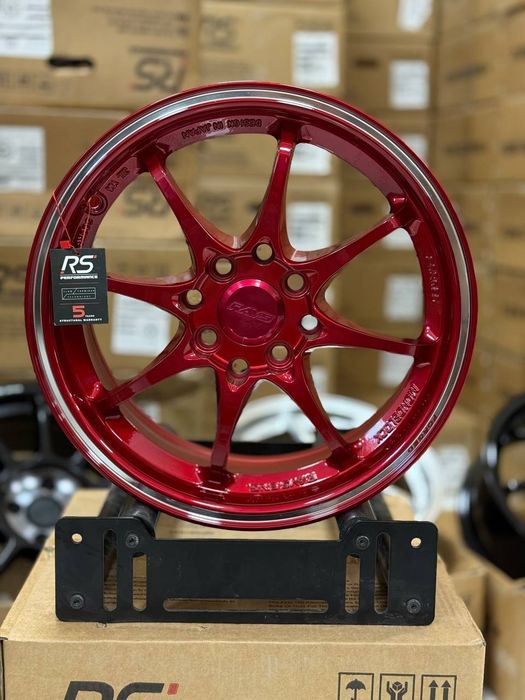 15 Model. 058-06
Razmer. 15R. 100/114
Rang. Candy Red
Nar
