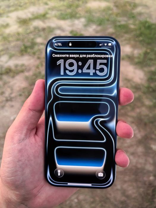iPhone 17 pro 256gb blue