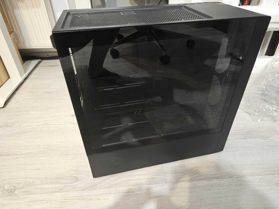 Carcasa PC Cooler Master MasterBox NR600