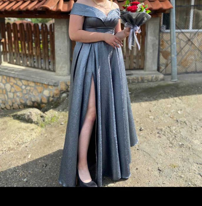 Официална рокля/Бална рокля