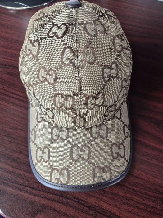 Продам кепку Gucci новая