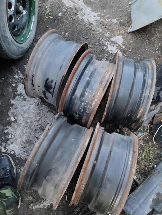 Диски р15 мерс 190 продам