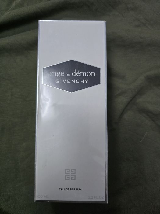 Ghivency Inger Si Demon EDP 100ml