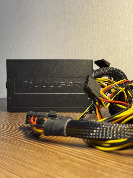 Блок питания ATX 550W Cougar STC550