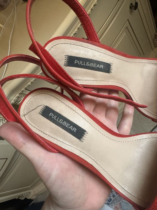 Босоножки pull&bear