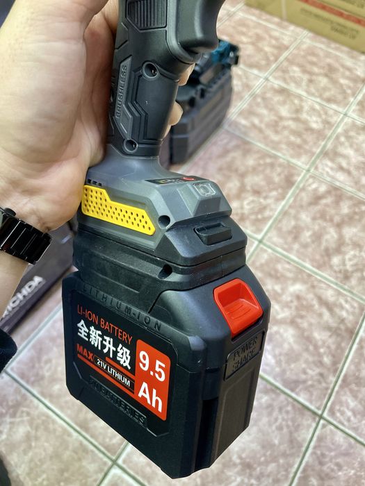 Ледоруб, ЛЕДОБУР, шуруповерт, дрель.